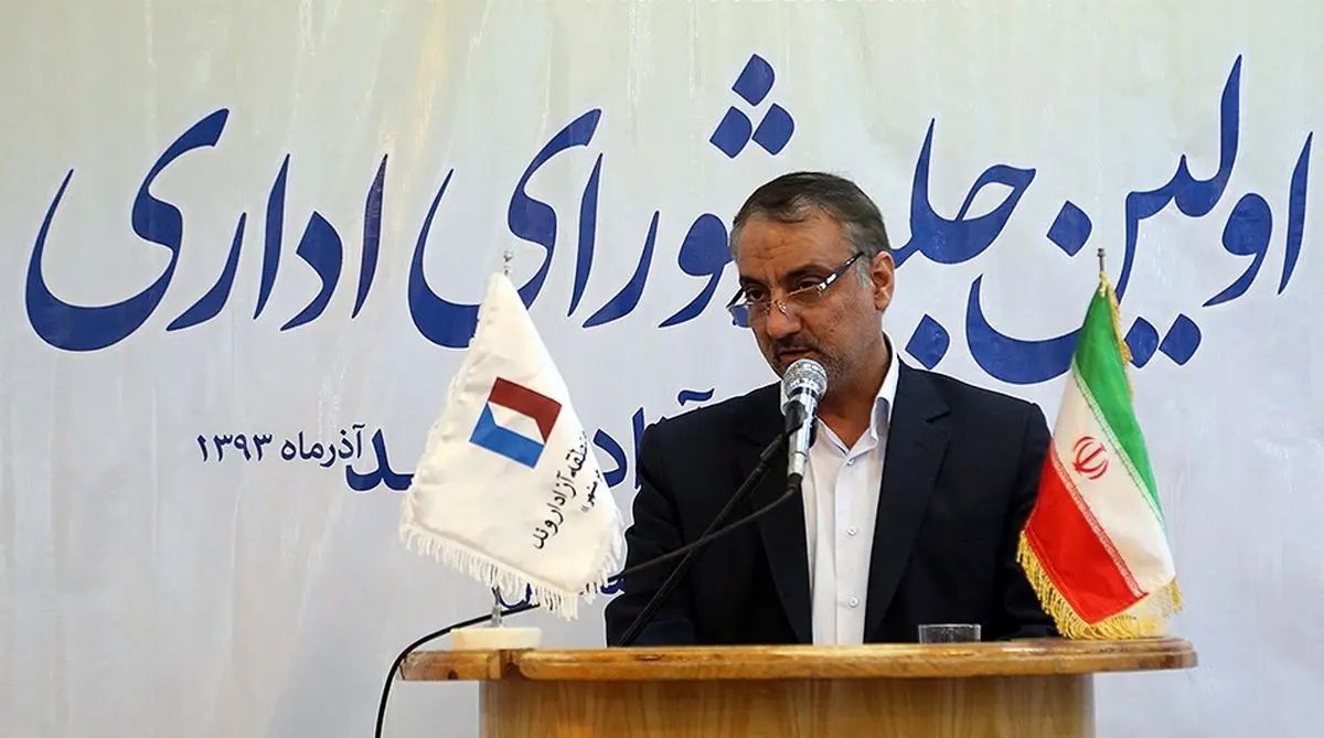 نماینده آبادان: اعطای مجوز به کارخانه‌ها بدون ملاحظات زیست محیطی صحیح نیست