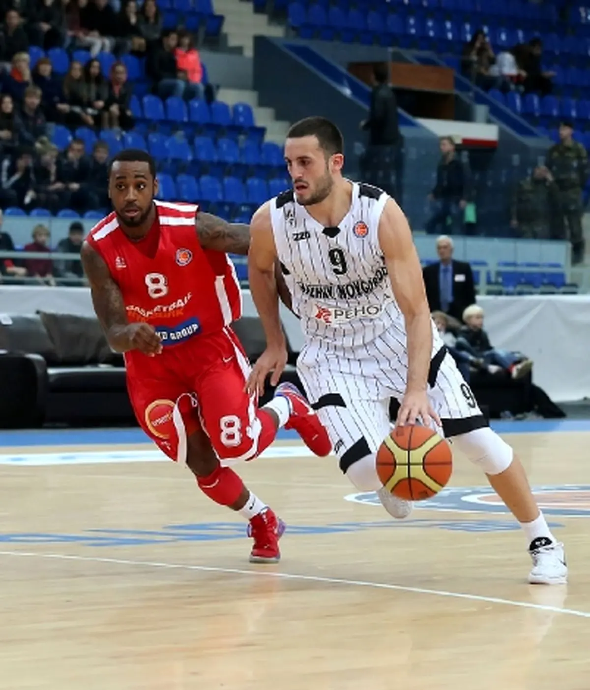 دانشگاه ‌آزاد یک فوروارد بلغارستانی جذب کرد