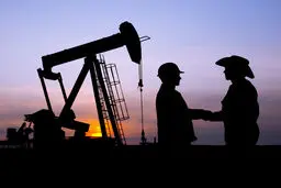 خوش‌بینی اوپک به رونق بازار، قیمت جهانی نفت را بالا برد