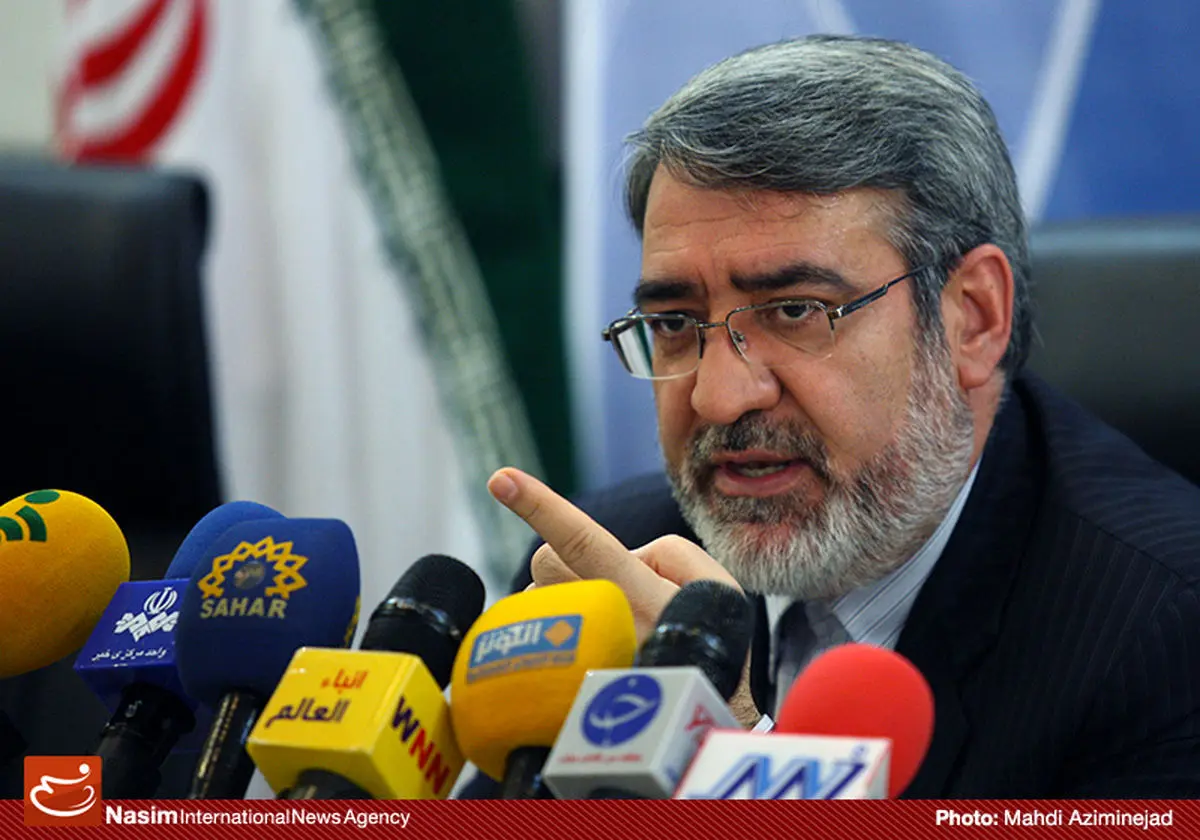 وزیر کشور: یک و نیم درصد مردم ایران مبتلا به مواد مخدرند