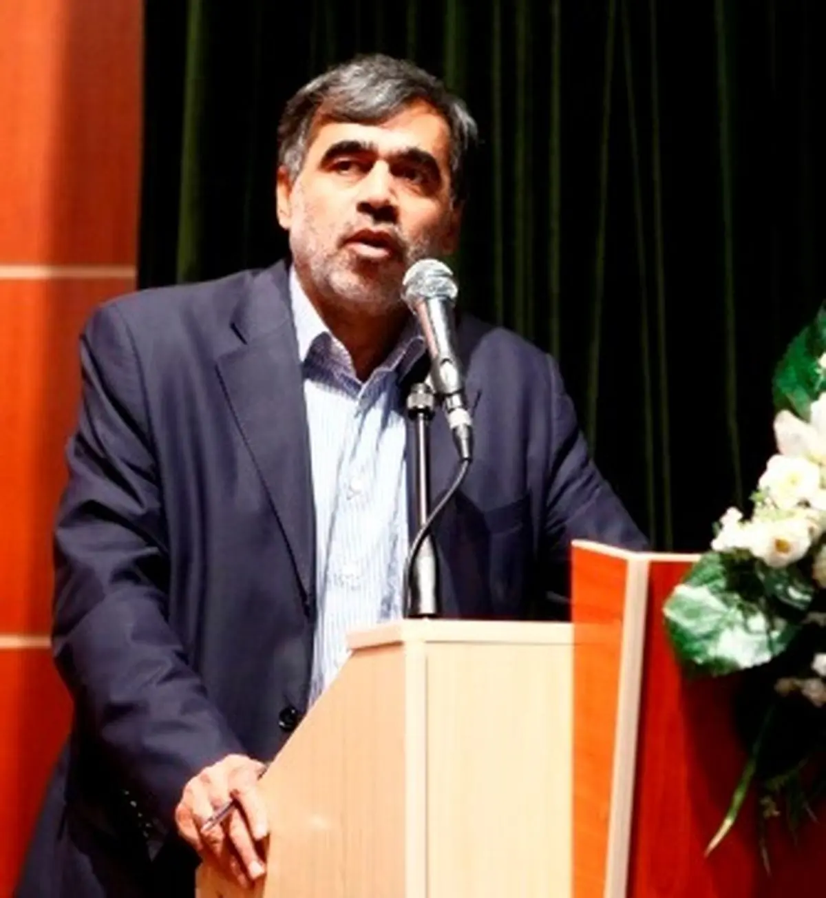 مشاور رئیس سازمان اوقاف کشور: شرایط حضور سرمایه‌گذاران در احیای موقوفات فراهم شود