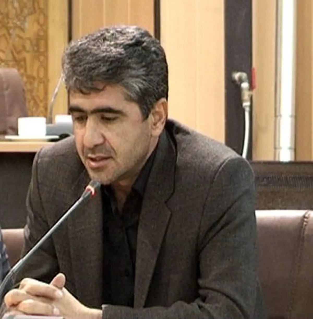 فرماندار بوانات: کم‌آبی، گردوهای چند صدساله بوانات را خشکاند