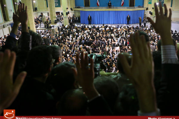 گزارش تصویری:: دیدار مردم آذربایجان با رهبر معظم انقلاب