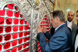 جهانگیری حرم امام حسین(ع) و حضرت عباس(ع) را زیارت کرد