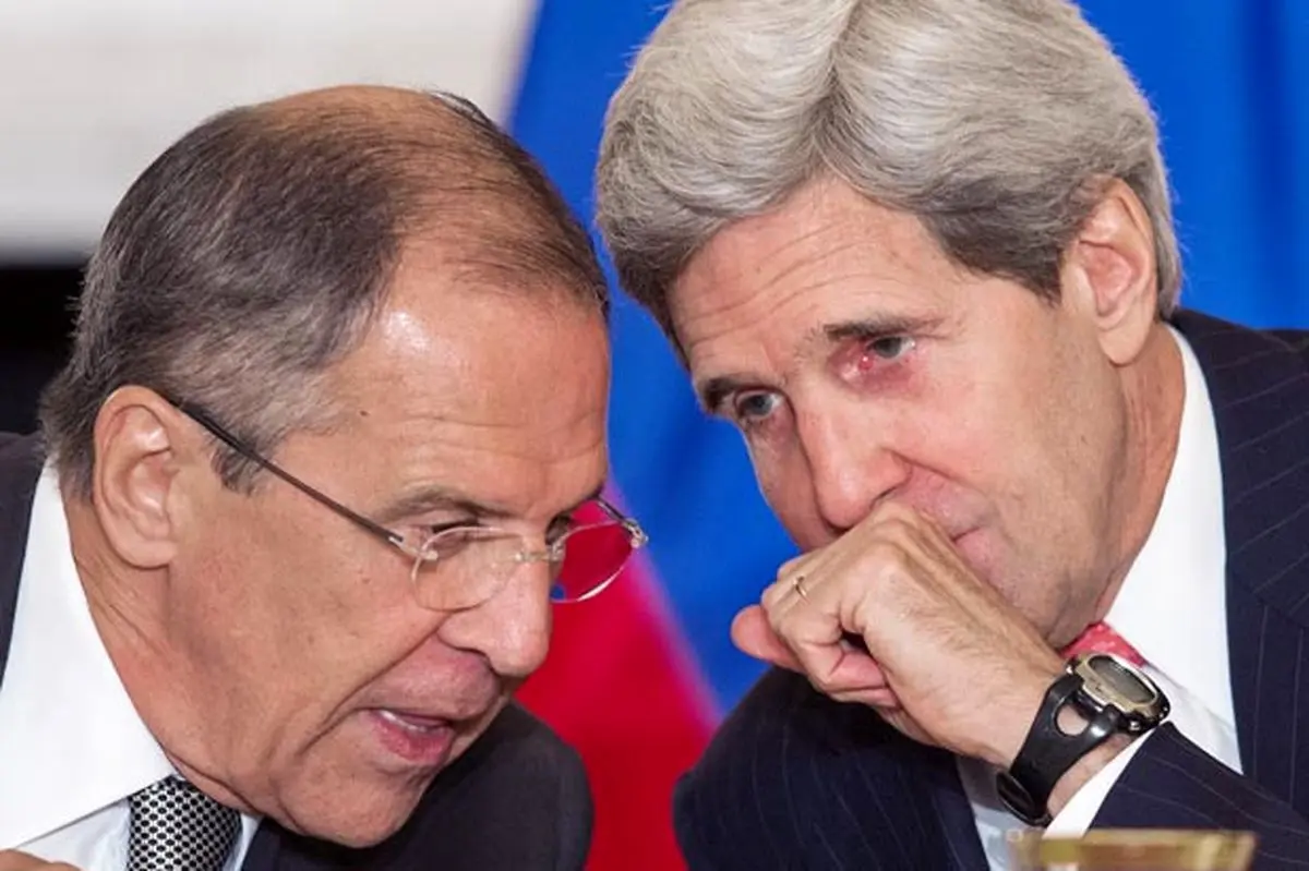 وزیر خارجه آمریکا با همتای روس خود تلفنی گفتگو کرد