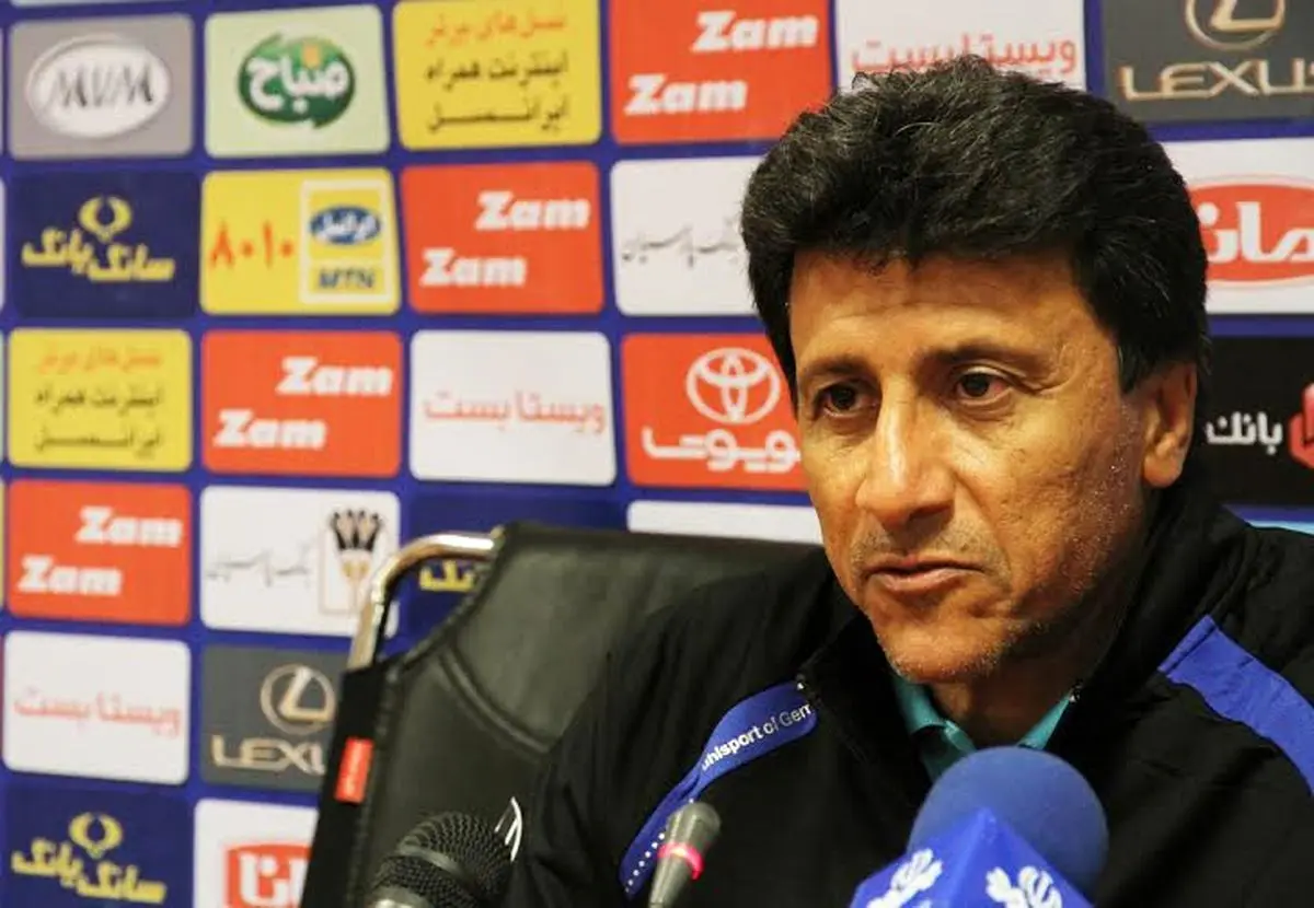 صمد مرفاوی:  زد و بندها فوتبال ما را نابود کرده است