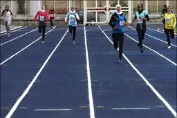 مسابقات دوومیدانی بانوان دهه فجر برگزار شد