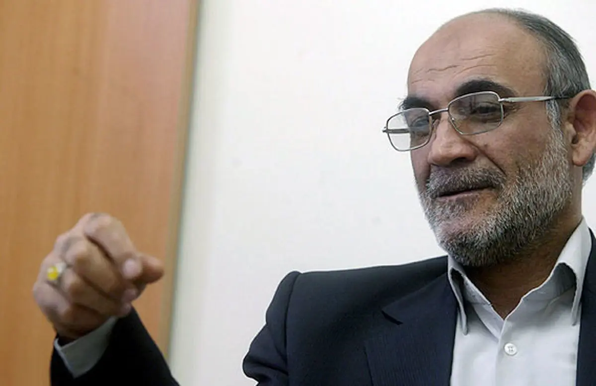 مظفر: آیت‌الله خامنه‌ای و امام خمینی(ره)، یک روح در دو بدن هستند