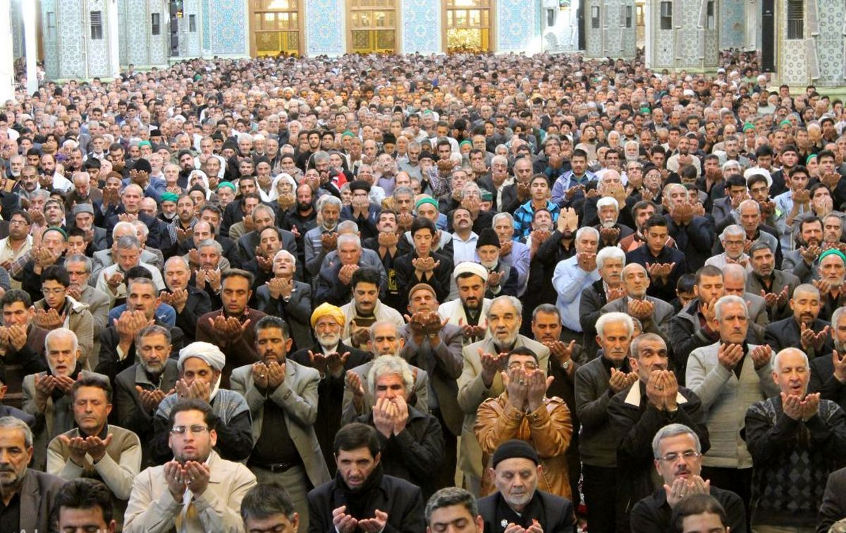 امام جمعه سبزوار: حضور گسترده مردم در راهپیمایی ۲۲ بهمن پاسخی به یاوه‌گویی دشمنان بود