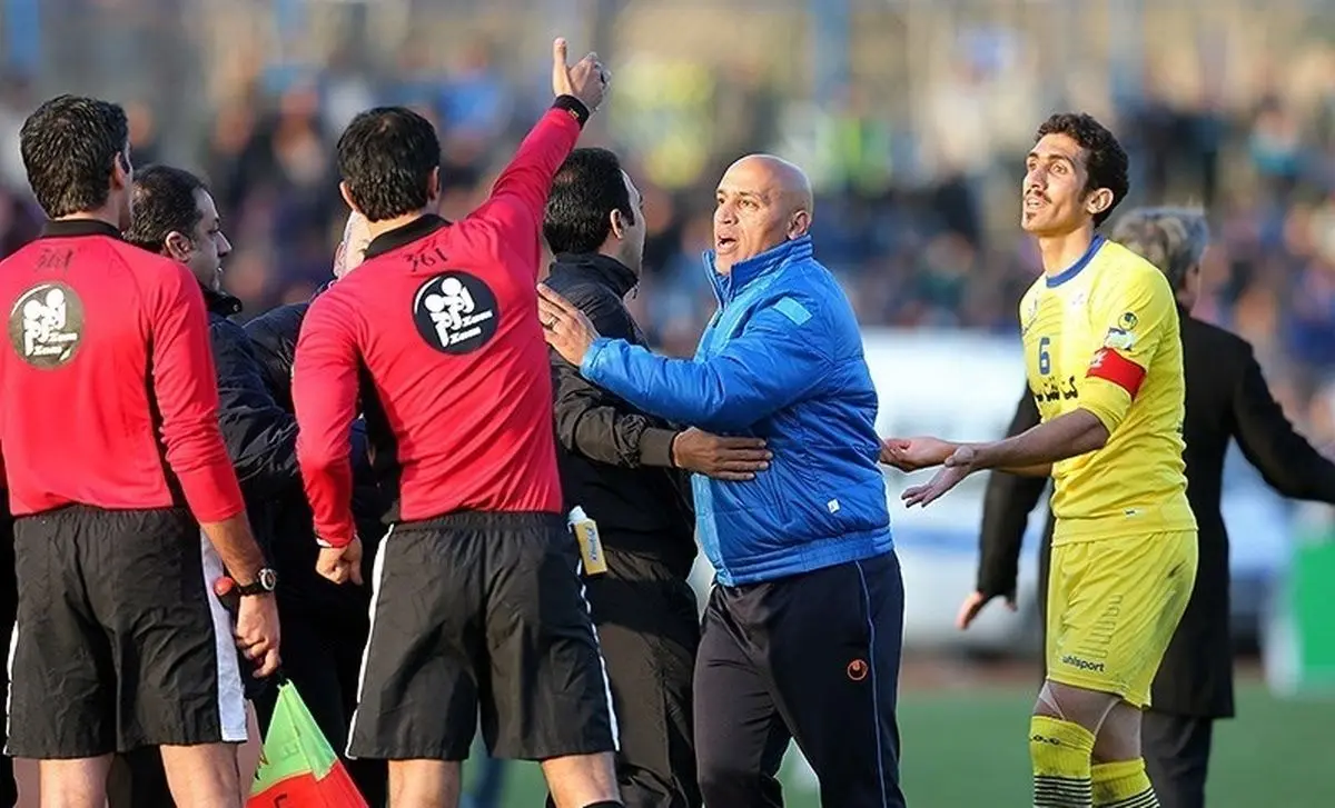 منصوریان: از طریق یک بیانیه، اعتراض رسمی خود را به داوری بازی با پیکان اعلام می‌کنیم