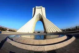 برج آزادی میهمان هشتمین نمایشگاه بین‌المللی گردشگری شد