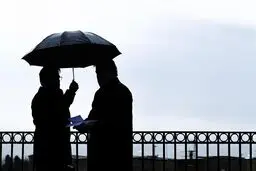 فرهاد قائمیان مقابل دوربین 