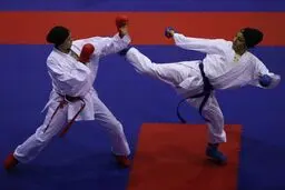 کرمانشاه فاتح مسابقات کاراته بانوان قهرمانی کشور شد