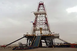 خرید و یا اجاره دکل حفاری خارجی ممنوع شد