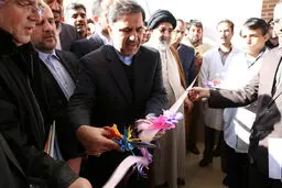 آخوندی مسکن مهر افتتاح کرد