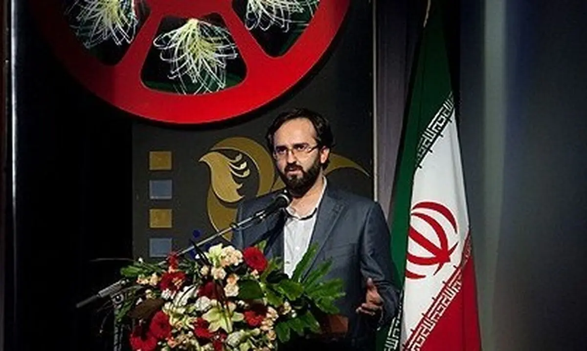 دبیر سینما انقلاب: جشنواره فجر کمبود حرکت فکری دارد