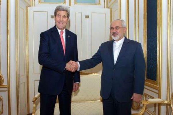 ایران هسته‌ای: حضور فریدون، صالحی و ظریف در ژنو یعنی 