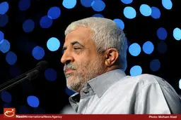 گلعلی بابایی: نویسندگان با انگیزه‌ای در حوزه دفاع مقدس داریم