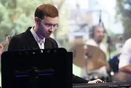 یک آهنگساز بر اثر ابتلا به سرطان درگذشت