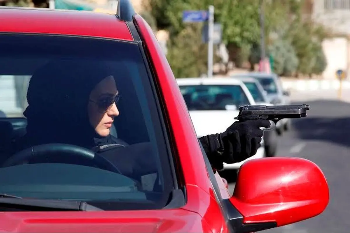 تیم عملیاتی سریال "آمین" به باشگاه سوارکاری رسید + عکس
