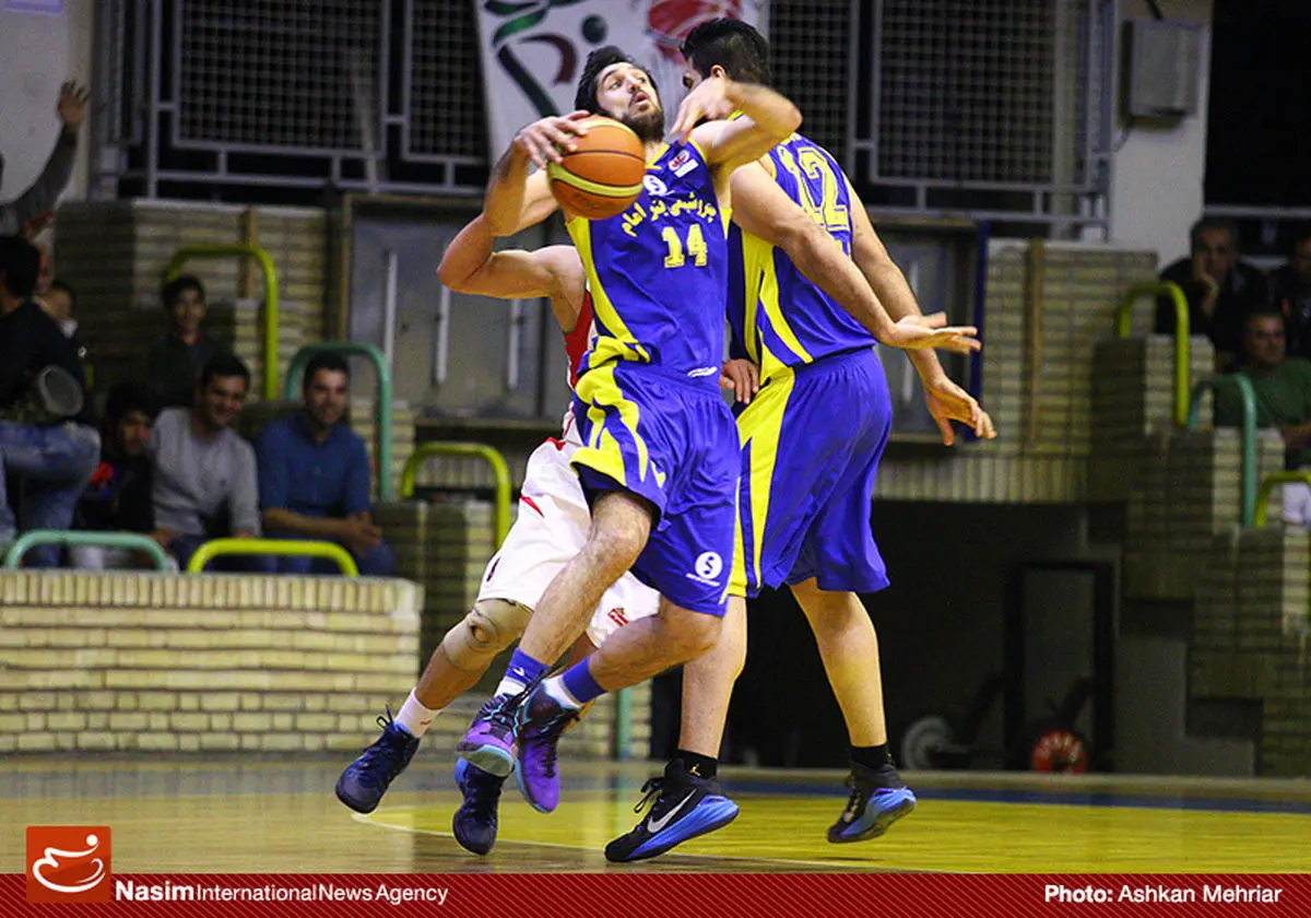 پتروشیمی و دانشگاه آزاد در لیگ حرفه‌ای بسکتبال پیروز شدند