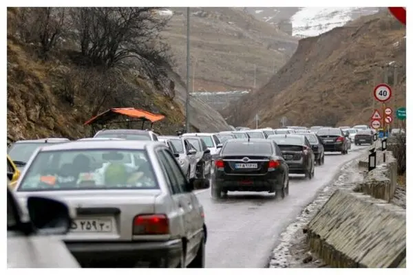 ترافیک سنگین در چالوس و ورودی‌های تهران/ بارش برف و باران در ۱۰ استان
