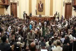 دادگاه قاهره بار دیگر جنبش حماس را در لیست گروه‌‌های تروریستی این کشور قرار داد