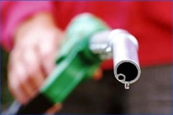مدیرعامل شرکت ملی پخش: توزیع بنزین یورو ٤ در شیراز و اهواز فروردین ۹۴ عملیاتی می‌شود