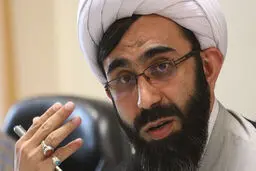آزمون طرح ملی تربیت حافظان قرآن با حضور ۳۰۰ هزار حافظ قرآن برگزار می‌شود