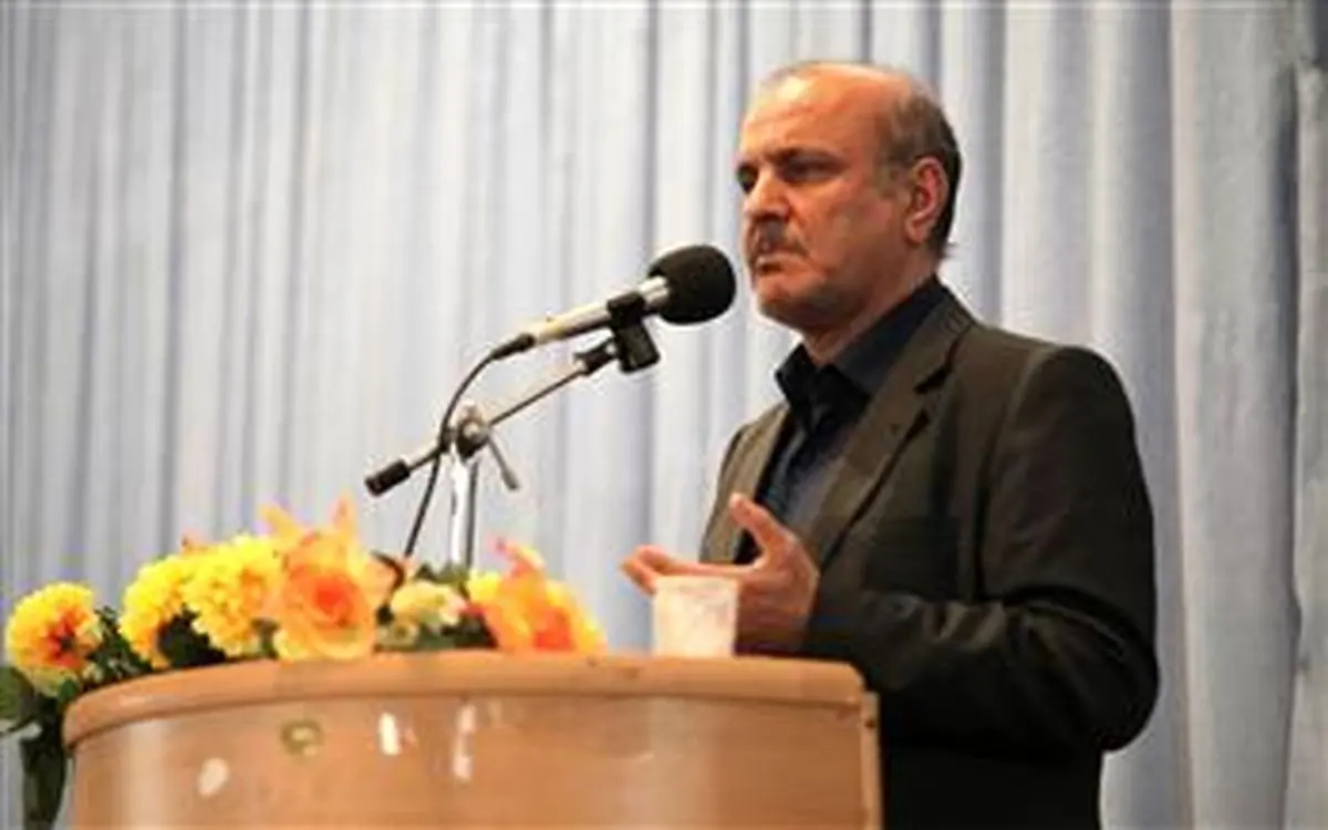 استاندار فارس: در عرصه هنر نباید اجازه داد آثار هنرمندان به راحتی کپی شود