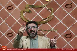 سلحشور: خجالت می‌کشم برای ساخت سریالم از حضرت آقا کمک بگیرم