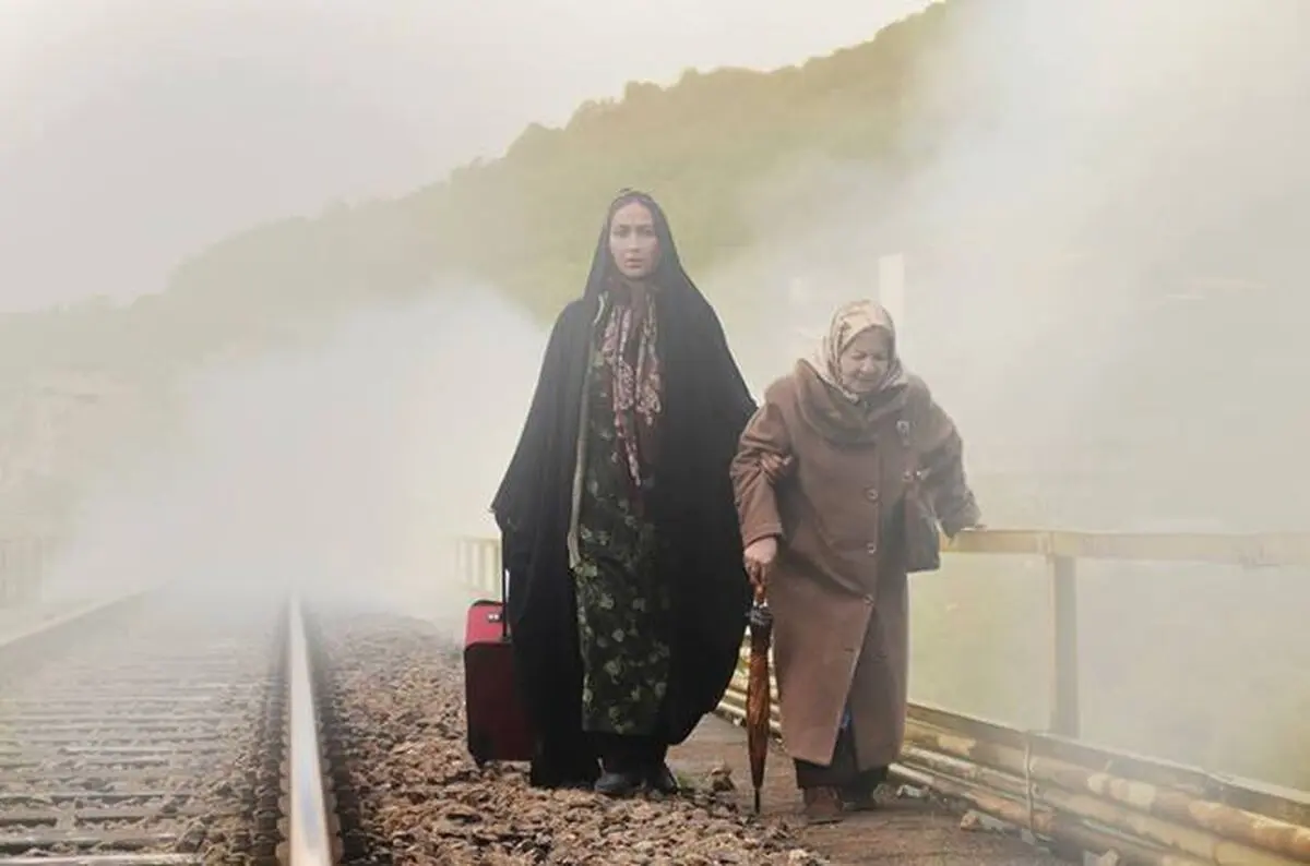 عوامل فیلم "انارهای نارس" با مخاطبان دیدار می‌کنند