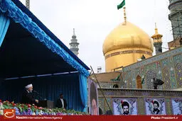 گزارش تصویری:: سفر رئیس‌جمهور به استان قم