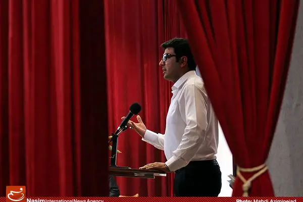 حامد عسگری: هدف از برگزاری محفل شعر جوانان شنیده شدن صدای تازه‌کارها است