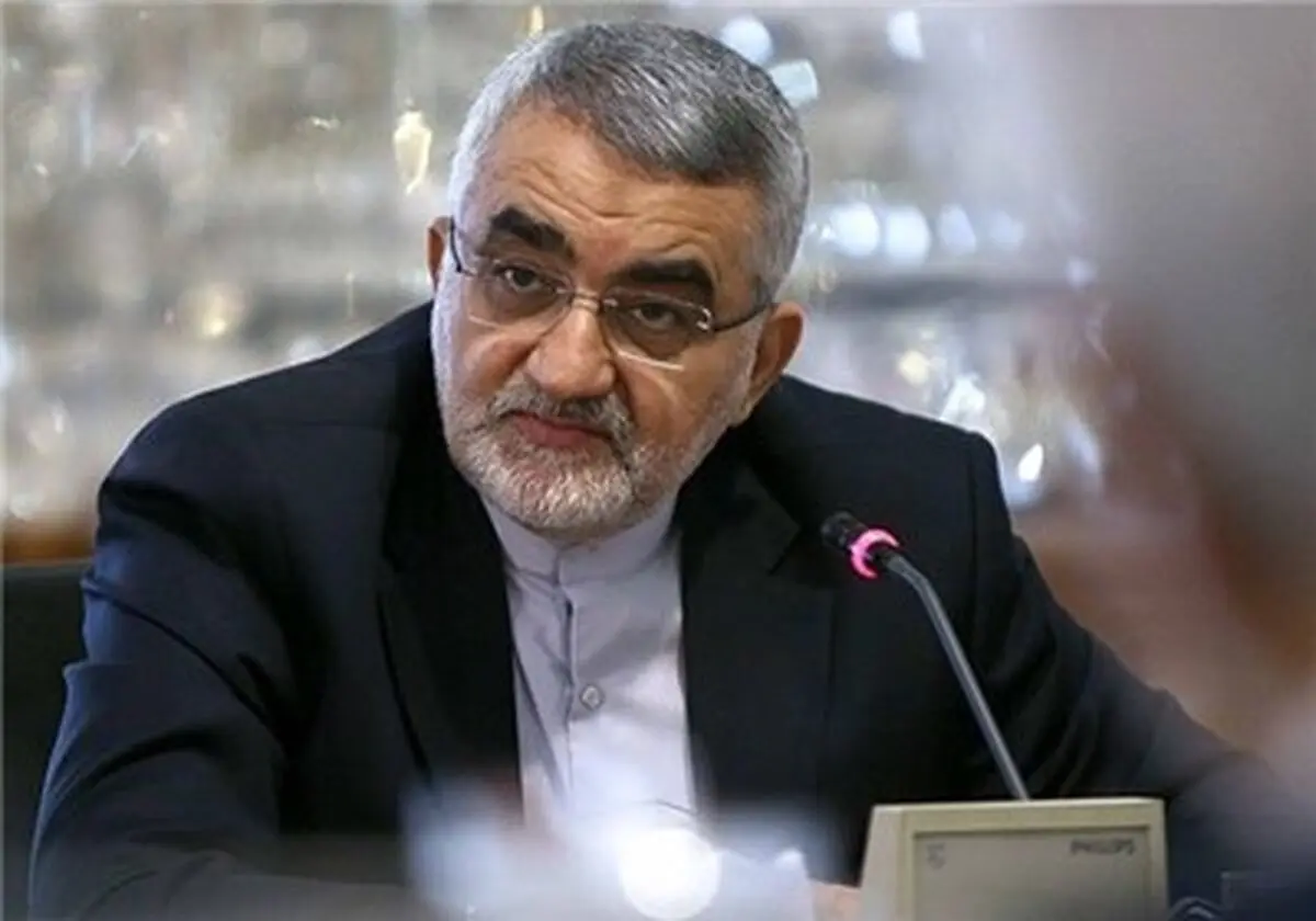بروجردی: تقسیم تروریست‌ها به خوب و بد کاملا اشتباه است