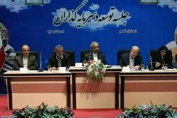 نهاوندیان: تحریم باشد یا نباشد، قادریم اقتصاد کشور را به خوبی اداره کنیم