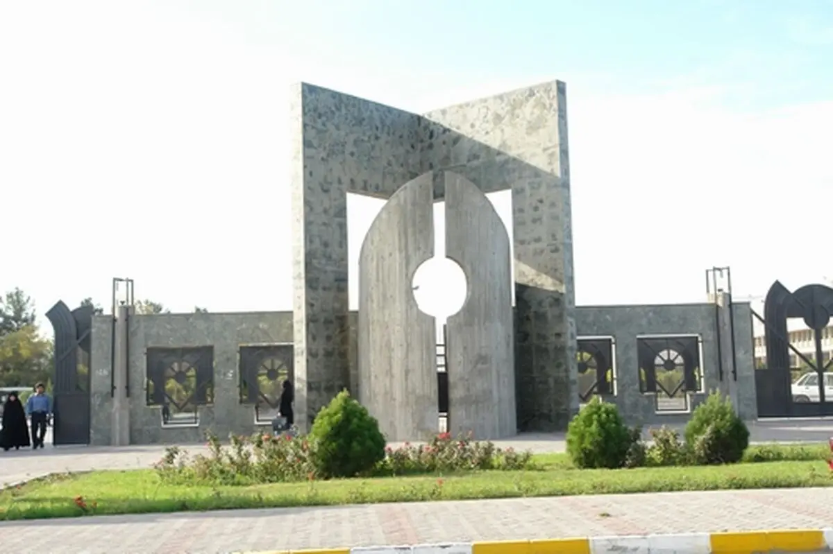 رئیس دانشگاه فردوسی مشهد: ۶.۱۶ درصد دانشجویان کشور در خراسان رضوی تحصیل می‌کنند