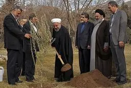 رئیس‌جمهور یک اصله نهال غرس کرد