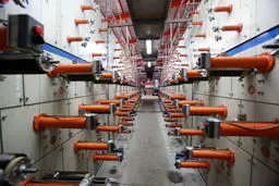 کارخانه تولید الیاف کربن T-۳۰۰ با ظرفیت ۱۵۰ تن در سال با حضور سردار دهقان  افتتاح شد