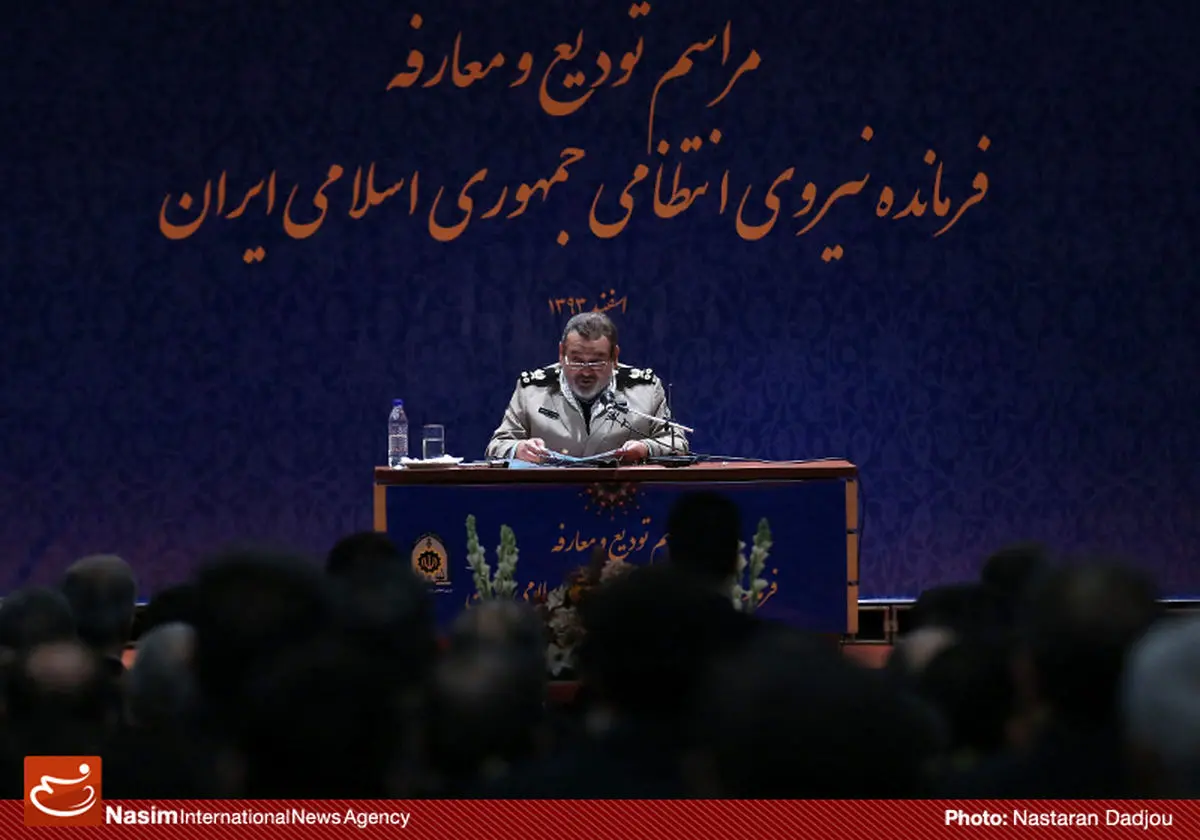 سرلشکر فیروزآبادی: ما حتی یک لحظه با آمریکا کنار نمی‌آییم