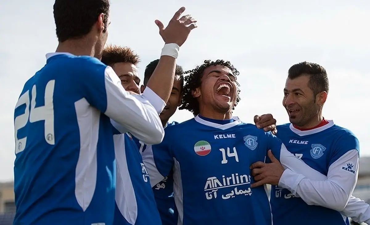 نفت تهران یک نیمه مغلوب شد