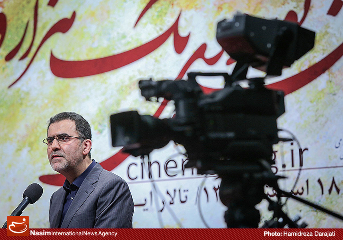 ایوبی: از سینمای ایران بدی ندیدم؛ سال آینده باید خودمان را هم نقد کنیم