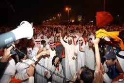 معارضان کویتی تظاهرات کردند
