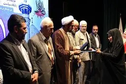 بیش از ۱۰۰ نفر از منتخبین کانون‌های مساجد استان فارس تجلیل شدند