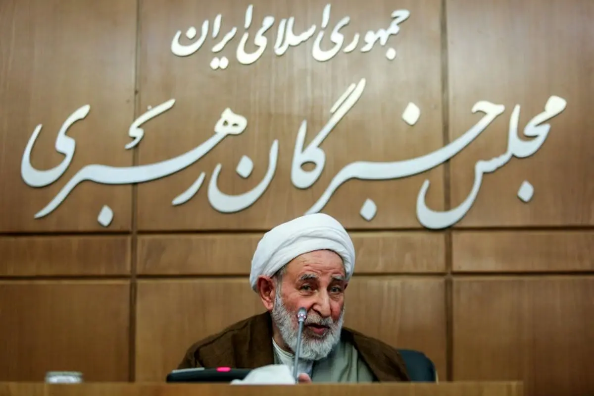 آیت‌الله یزدی: عهده‌داری ریاست مجلس خبرگان اعتباری بیش نیست