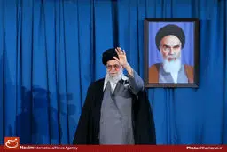گزارش تصویری:: سخنرانی رهبر معظم انقلاب در حرم مطهر رضوی