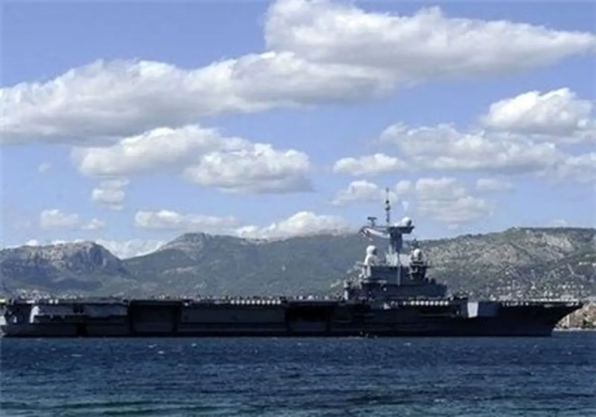 سی‌وسومین ناوگروه نیروی دریایی ارتش در هندوستان پهلوگیری کرد