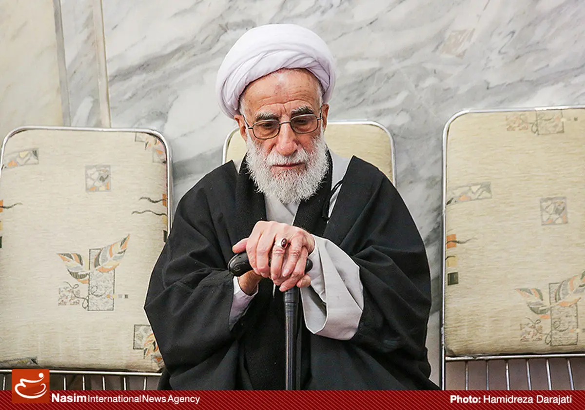 گزارش تصویری:: مراسم ترحیم همسر ‌آیت‌الله جنتی