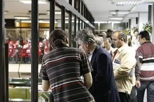 مدیر نظارت بر بورس‌ها و بازارهای سازمان بورس:
 تصمیمی برای مداخله در بازار سرمایه نداریم