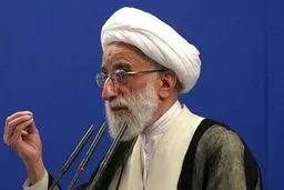 آیت‌الله جنتی: حل مشکلات مردم مستلزم بسیج همگانی است